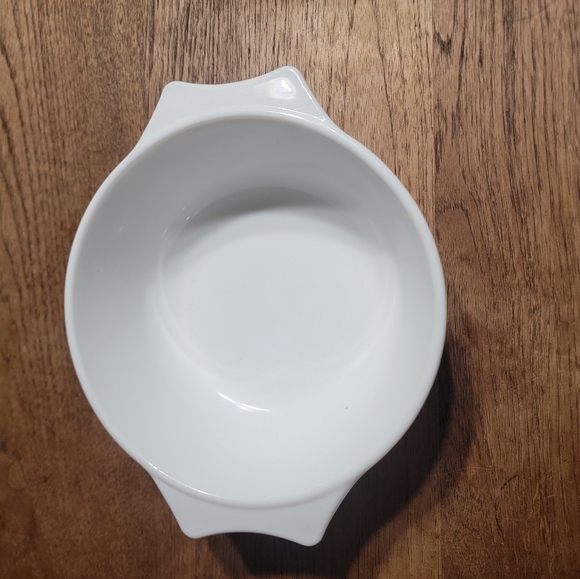 [Pyrex] England casserole dish - Picture 2 of 5